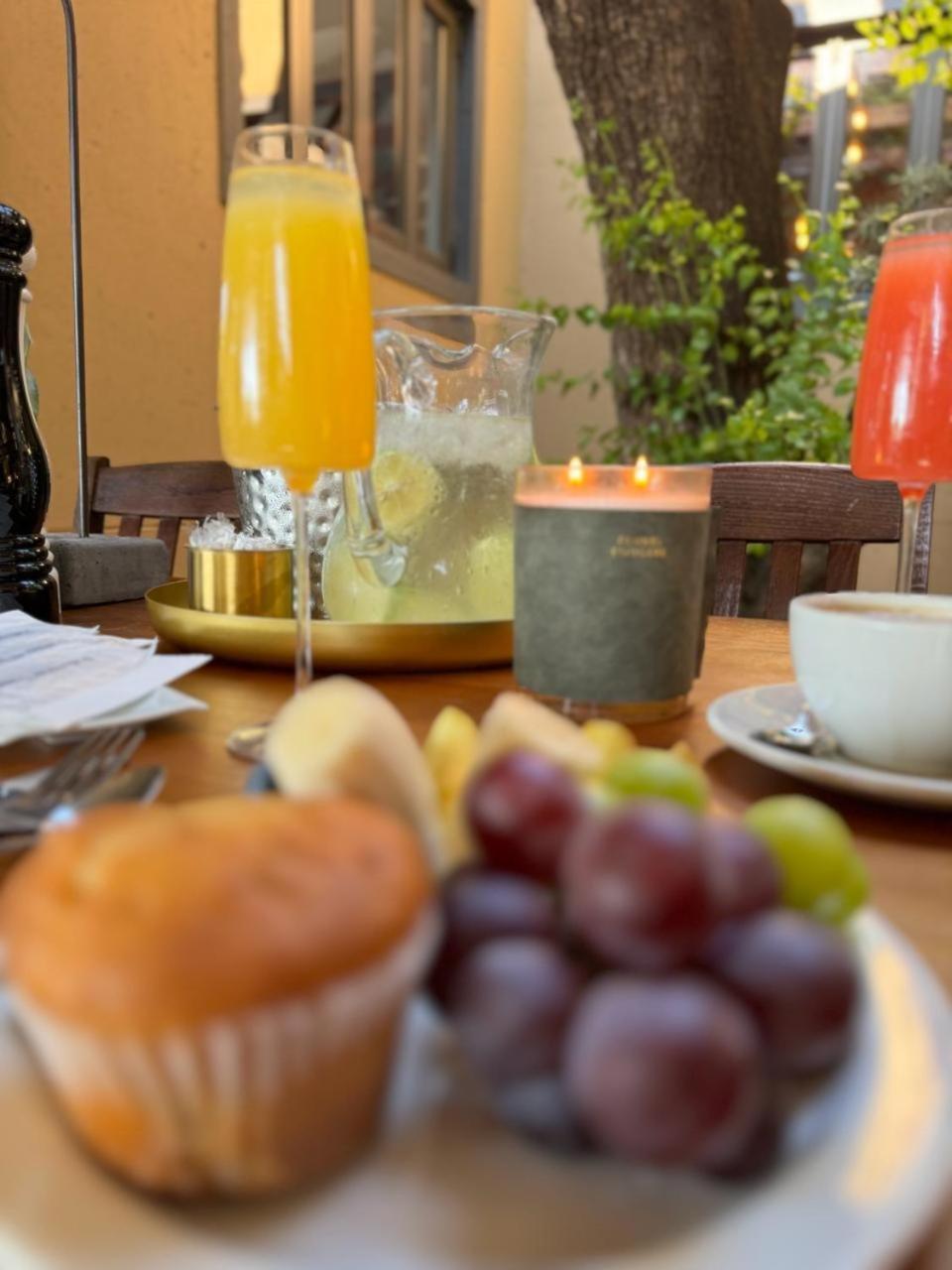 Manor Hills Guest Lodge Rustenburg Ngoại thất bức ảnh
